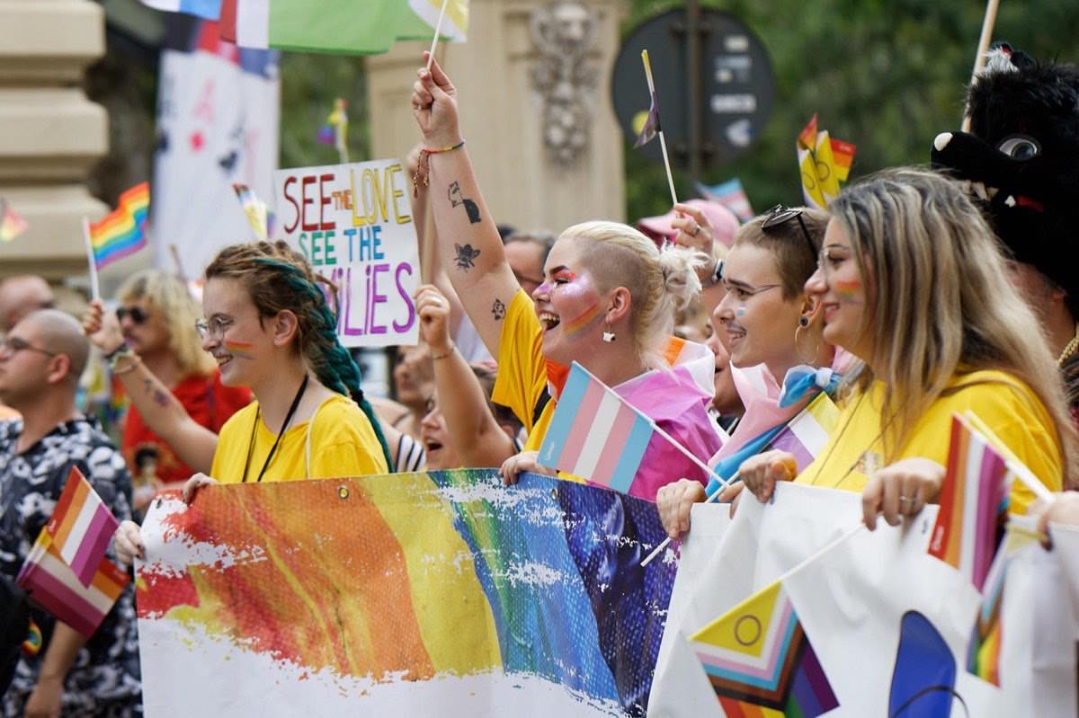 people, ladies, girls, colors