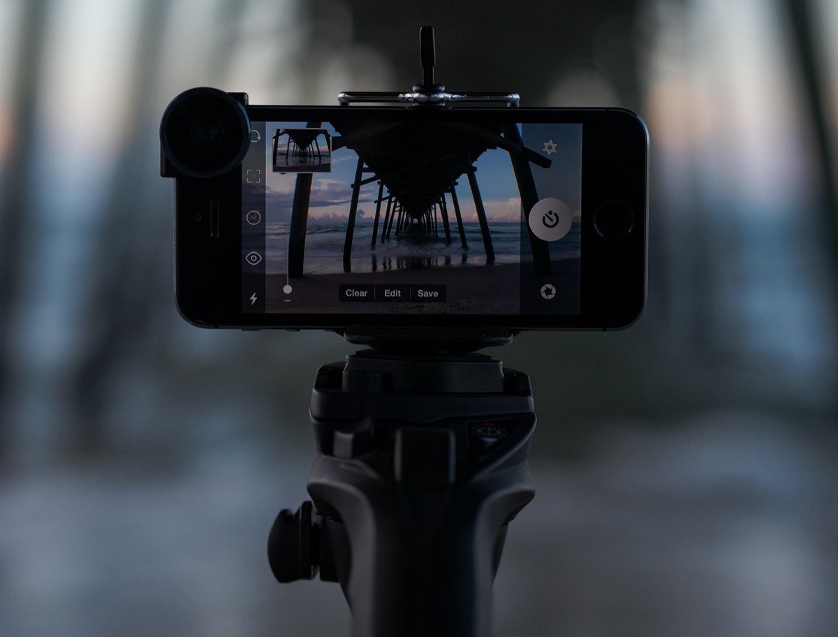 monopod, tripod, selfie stick, compose